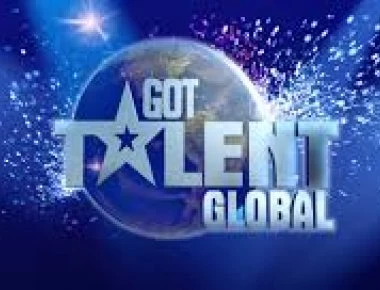 Διαγωνιζόμενος έμεινε κάτω από το νερό για ώρα και παραλίγο να πνιγεί στη σκηνή του Got Talent (vid)